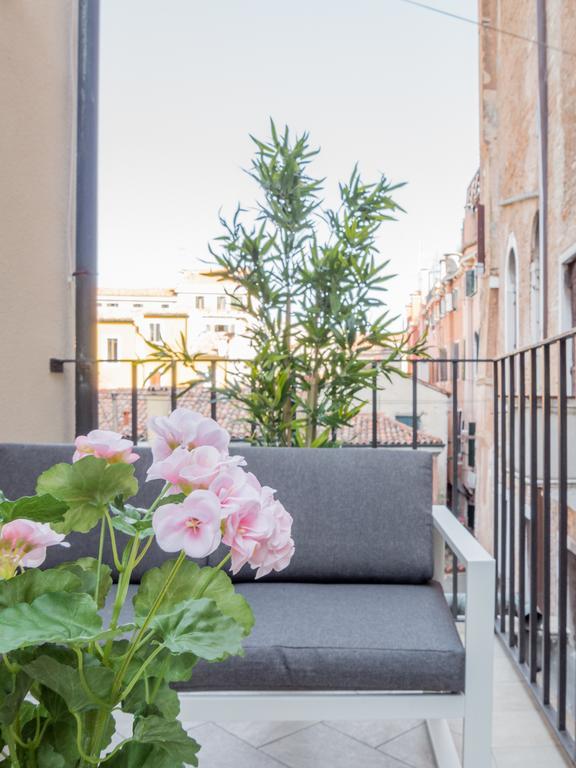 Luxury Apartment On Grand Canal By Wonderful Italy Venesia Bagian luar foto