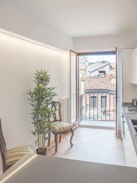 Luxury Apartment On Grand Canal By Wonderful Italy Venesia Bagian luar foto