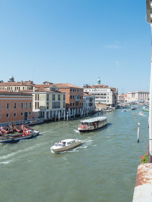 Luxury Apartment On Grand Canal By Wonderful Italy Venesia Bagian luar foto