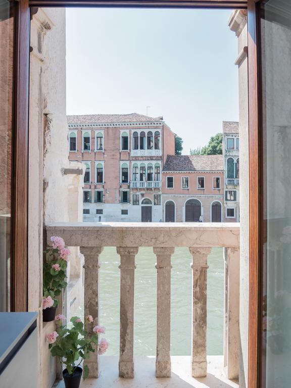 Luxury Apartment On Grand Canal By Wonderful Italy Venesia Bagian luar foto